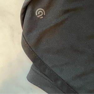 CHAMPION C9 BLACK LINED ATHLETIC SHORTS